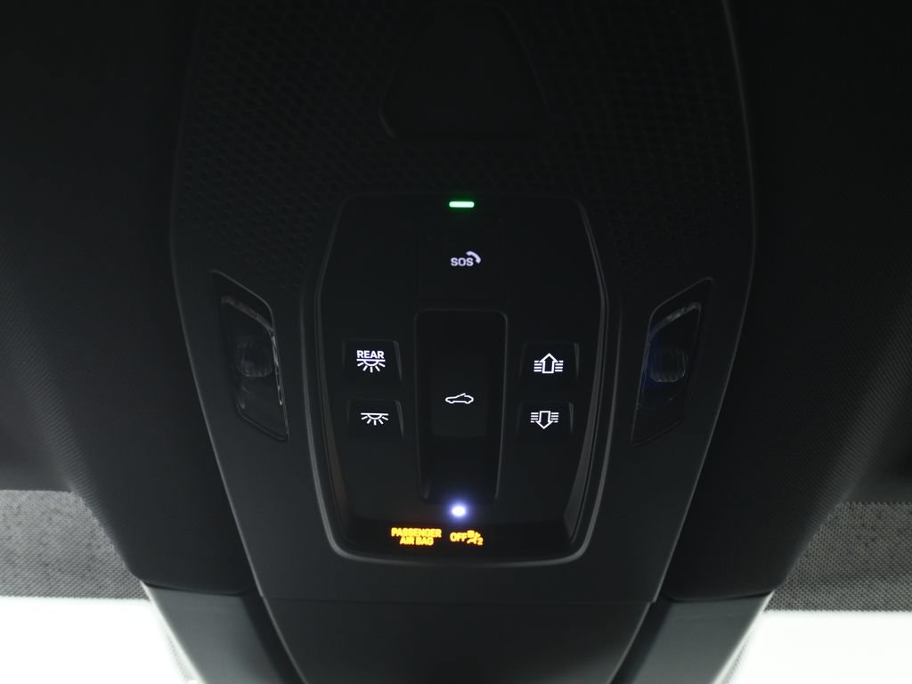 New 2026 Porsche Macan 4 Electric AWD/4WD image 21