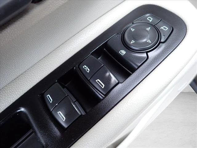 Used 2019 GMC Terrain Denali w/ Advanced Safety Package FWD image 16