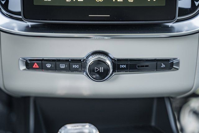 New 2026 Volvo XC90 B6 Ultra w/ Protection Package Premier image 22