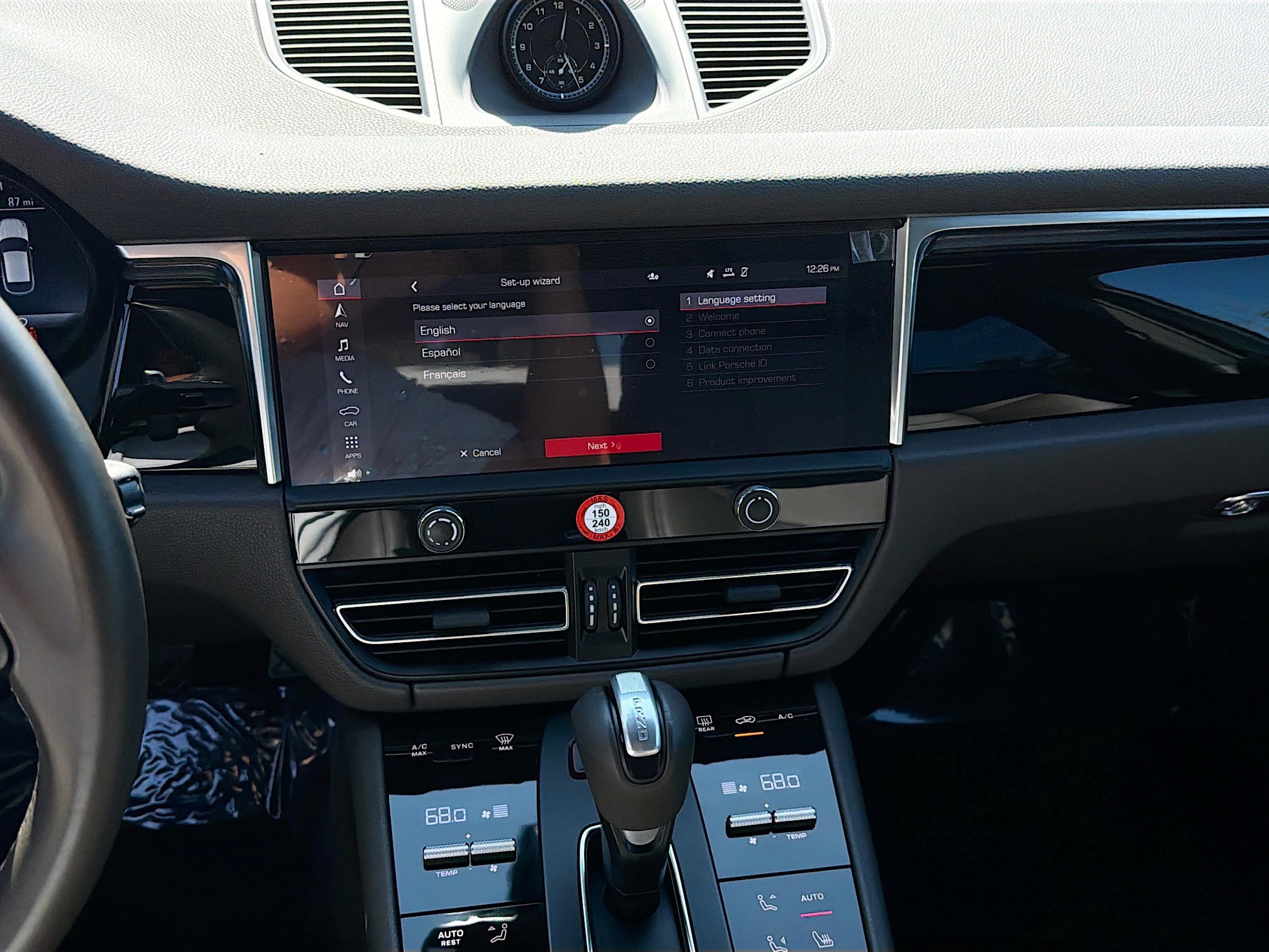 Used 2024 Porsche Macan image 27