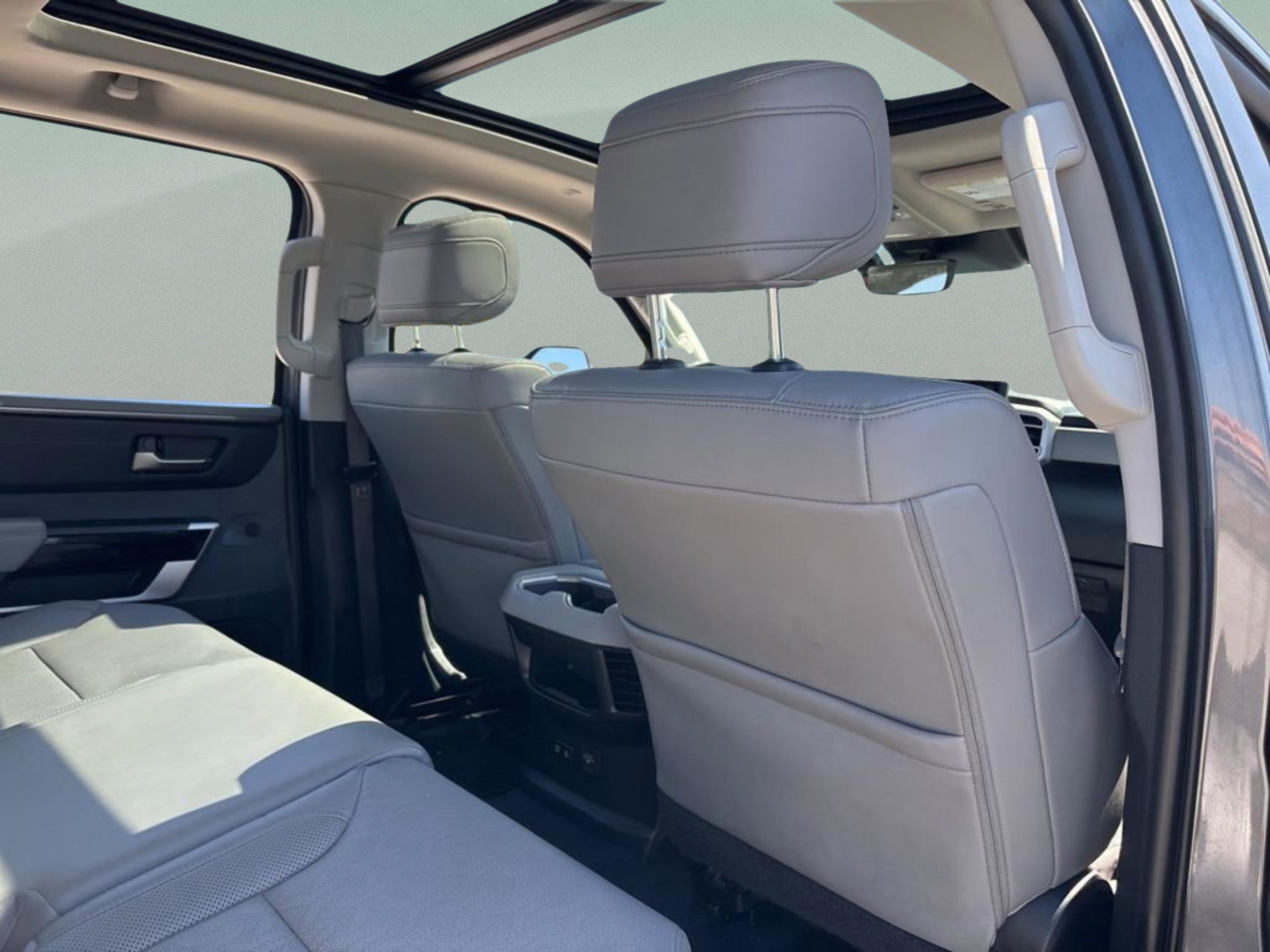 Used 2024 Toyota Tundra Limited image 41