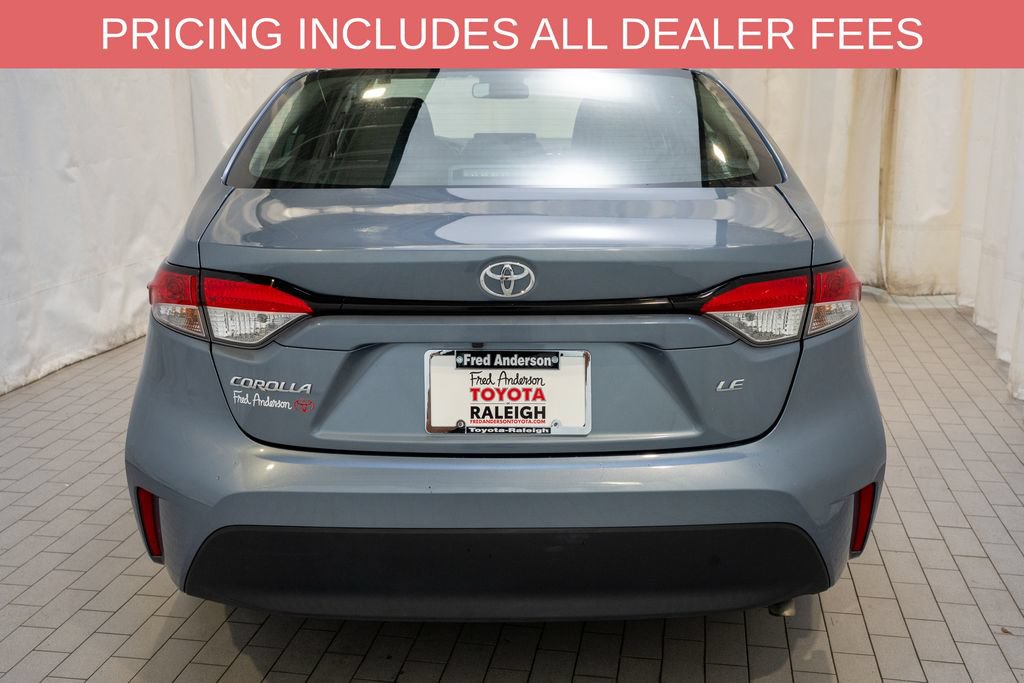 Used 2024 Toyota Corolla LE FWD image 4