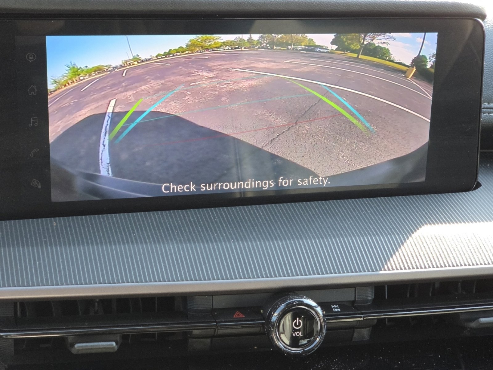 Used 2025 Nissan Murano SV FWD image 9