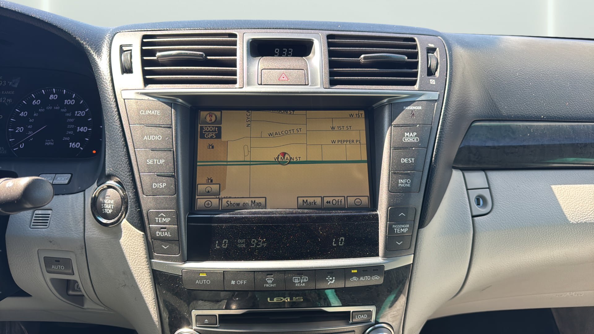 Used 2012 Lexus LS 460 w/ Comfort Pkg RWD image 25