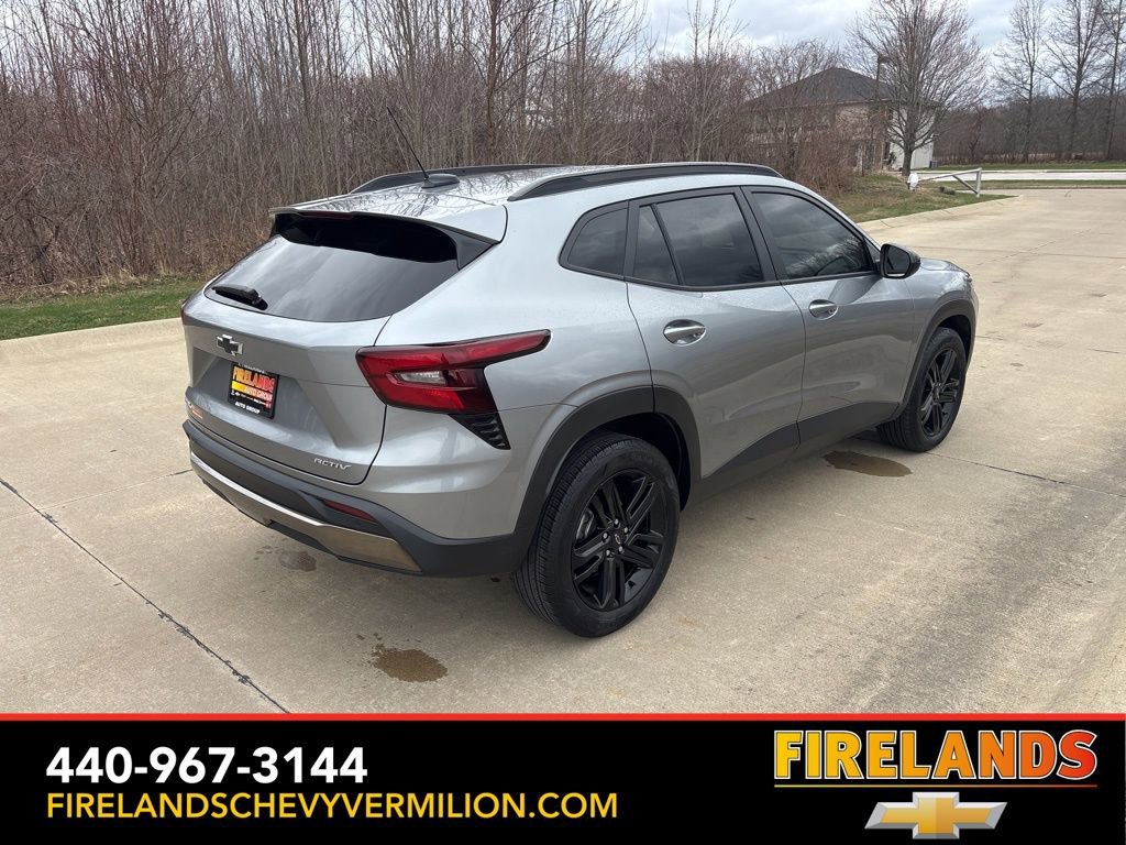 Certified 2025 Chevrolet Trax ACTIV w/ Sunroof Package image 10