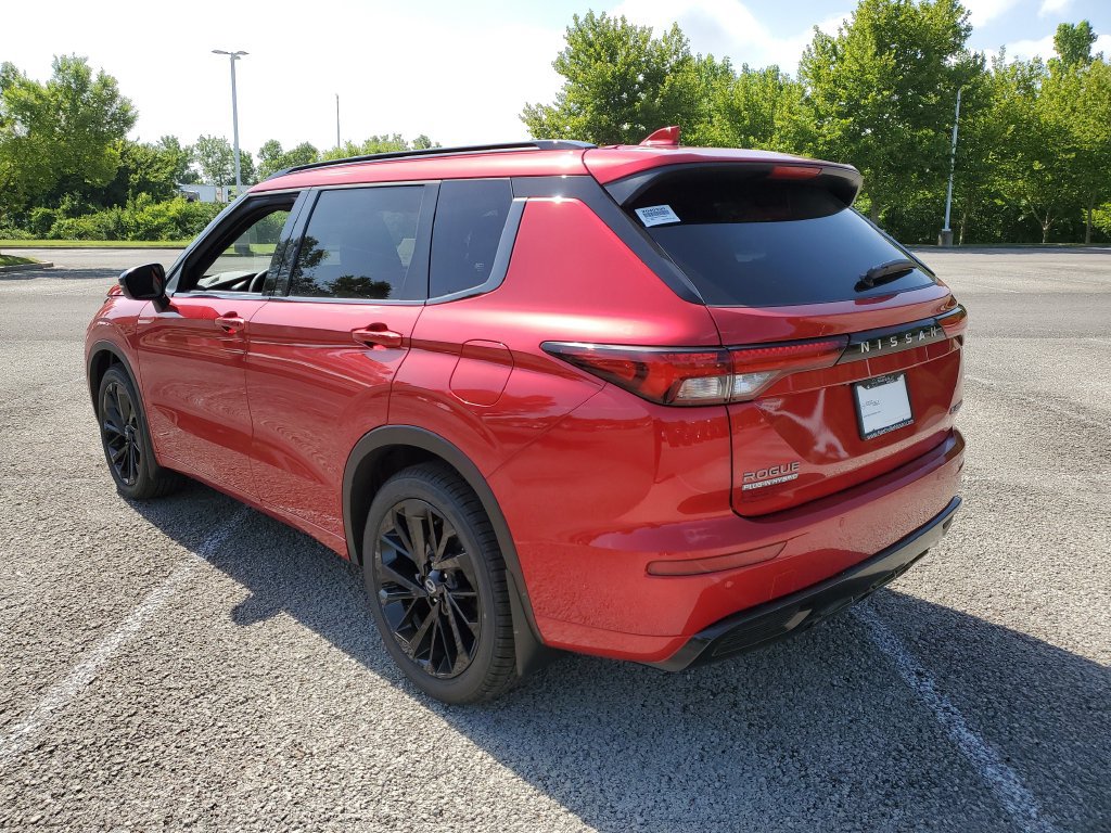 New 2026 Nissan Rogue Platinum AWD/4WD image 3