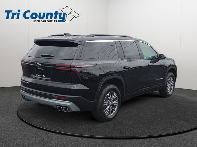 Used 2026 Chevrolet Traverse LT w/ Driver Confidence Package AWD/4WD image 8