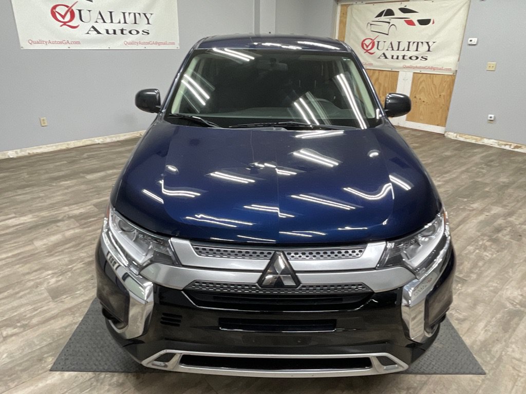 Used 2020 Mitsubishi Outlander ES FWD image 11