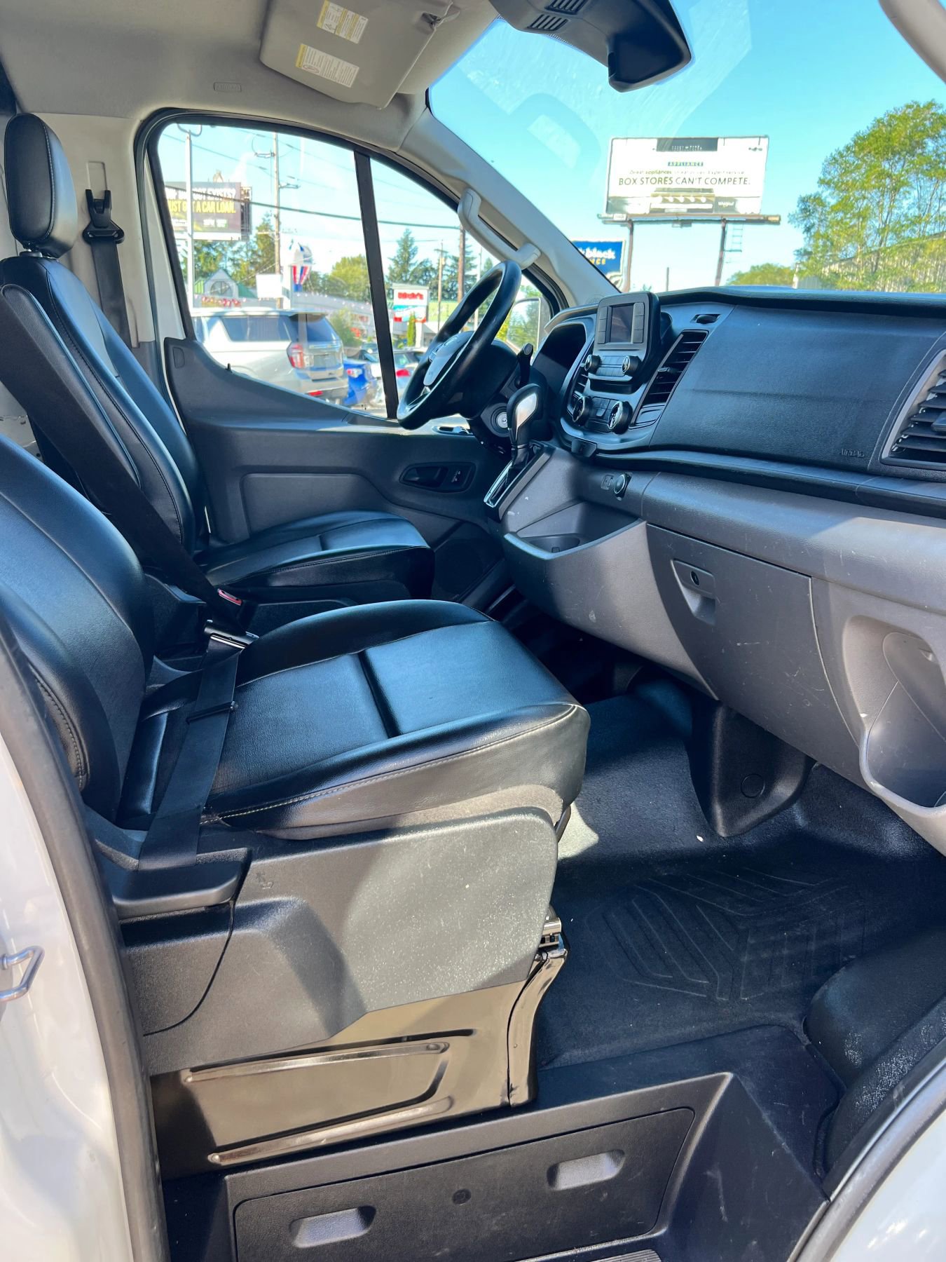 Used 2020 Ford Transit 250 Low Roof w/RWB Van 3D image 14