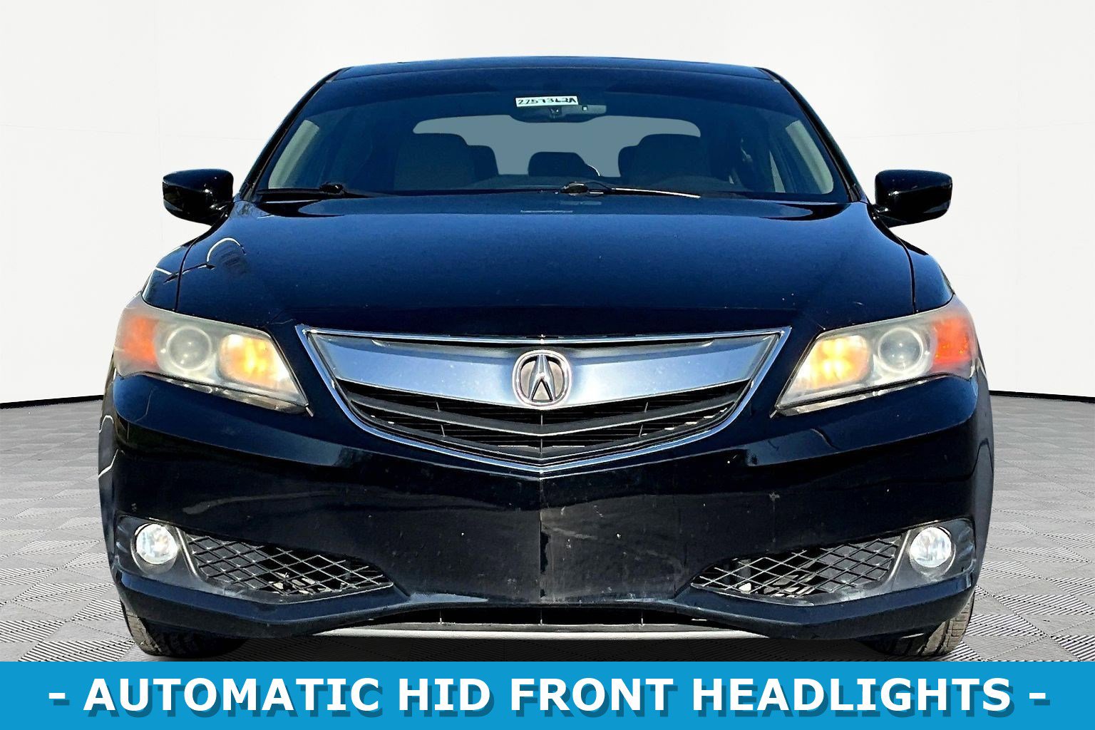 Used 2014 Acura ILX w/ Technology Package image 2