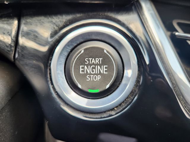 Used 2024 Chevrolet Trax RS FWD image 20
