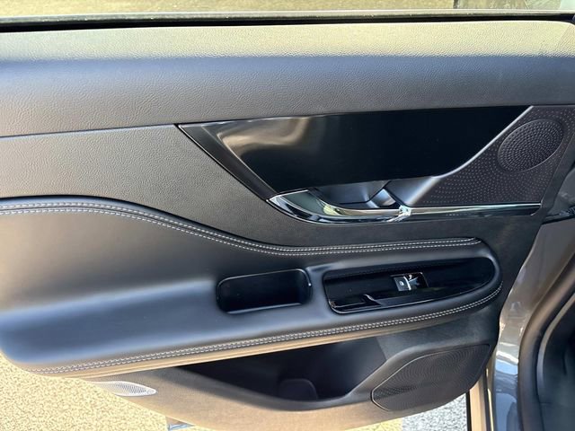 New 2025 Lincoln Corsair Grand Touring image 19