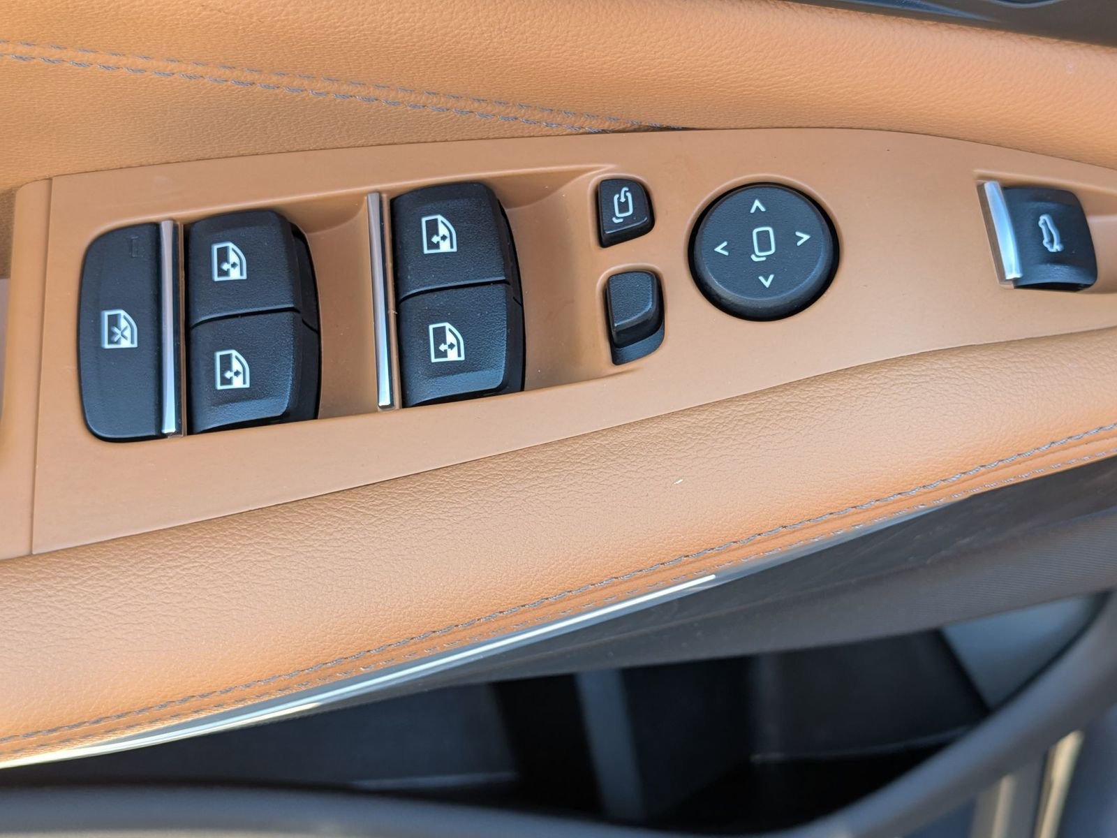 Used 2021 BMW X5 xDrive40i image 14