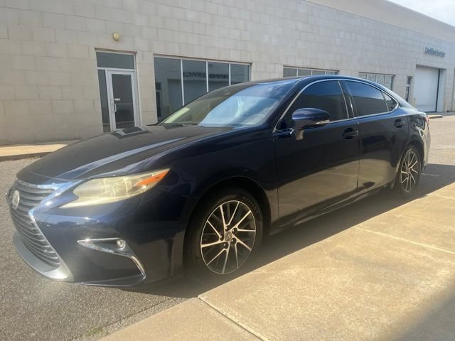 Used 2018 Lexus ES 350 w/ Luxury Package w/Wood Trim