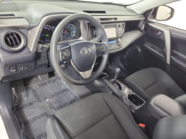 Used 2018 Toyota RAV4 LE Plus AWD/4WD image 18