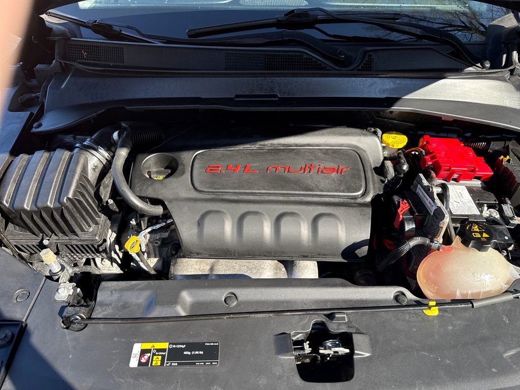 Used 2019 Jeep Compass Latitude AWD/4WD image 24
