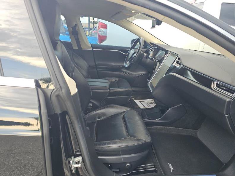 Used 2015 Tesla Model S 70D AWD/4WD image 6