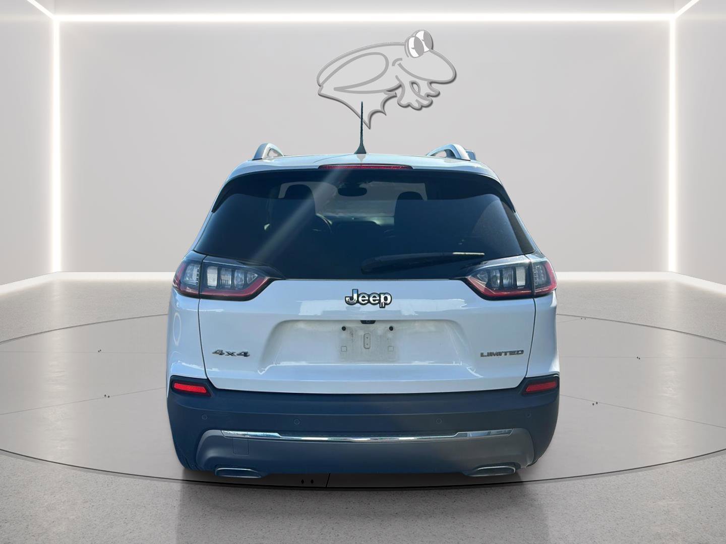 Used 2019 Jeep Cherokee Limited w/ Luxury Group image 4