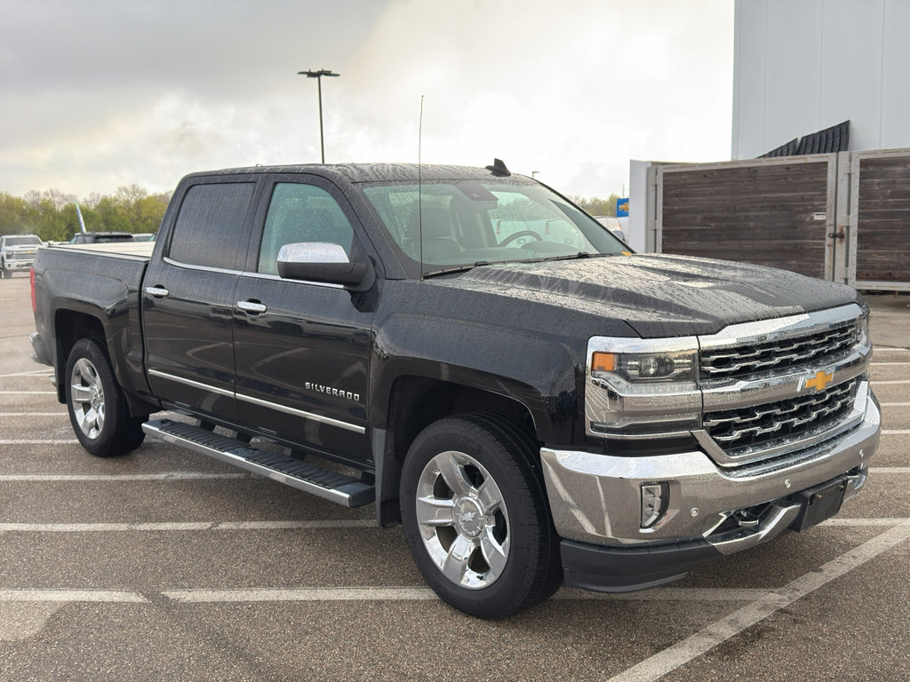 Used 2017 Chevrolet Silverado 1500 LTZ w/ Sport Package AWD/4WD image 8