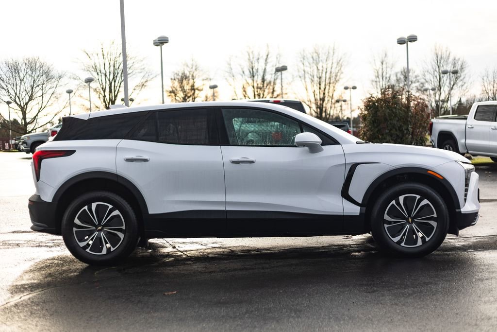 New 2026 Chevrolet Blazer EV LT image 7