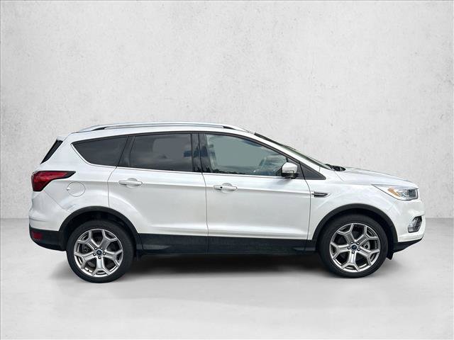 Used 2019 Ford Escape Titanium AWD/4WD image 4
