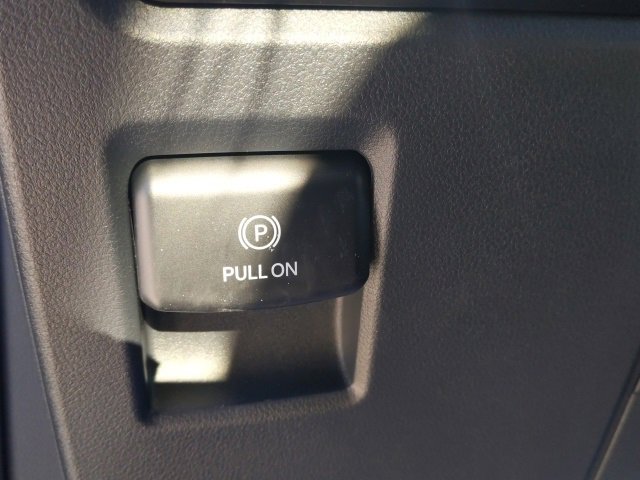 New 2025 Ford F150 XLT w/ Equipment Group 302A MID image 29