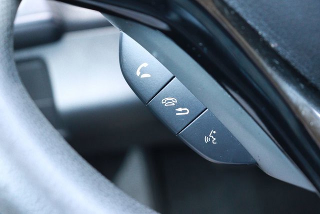 Used 2016 Honda HR-V LX image 21