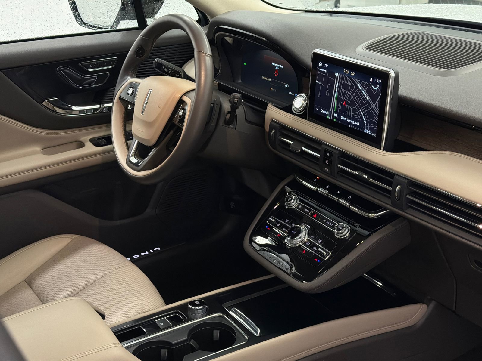 Used 2022 Lincoln Corsair Grand Touring image 10