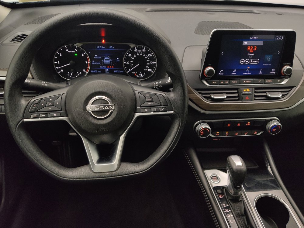 Used 2023 Nissan Altima 2.5 SV image 22