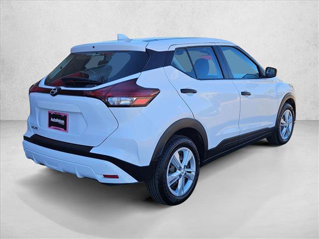 Used 2022 Nissan Kicks S image 5