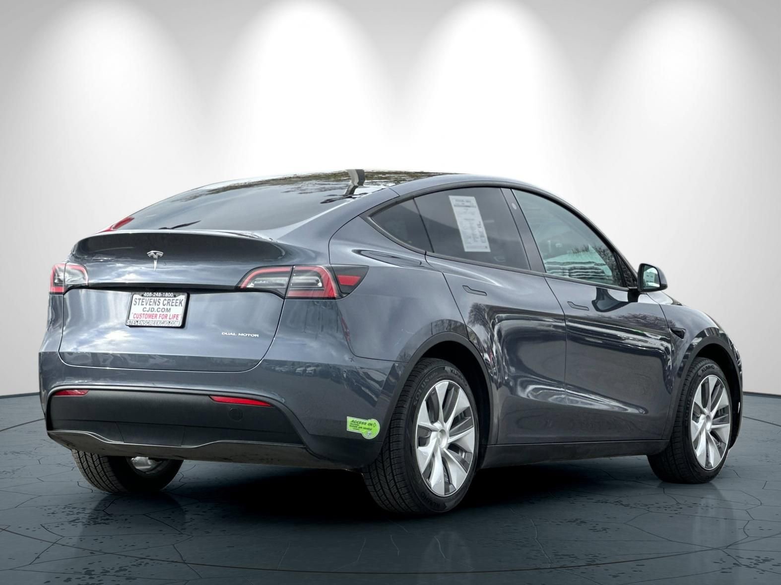 Used 2023 Tesla Model Y Long Range image 4