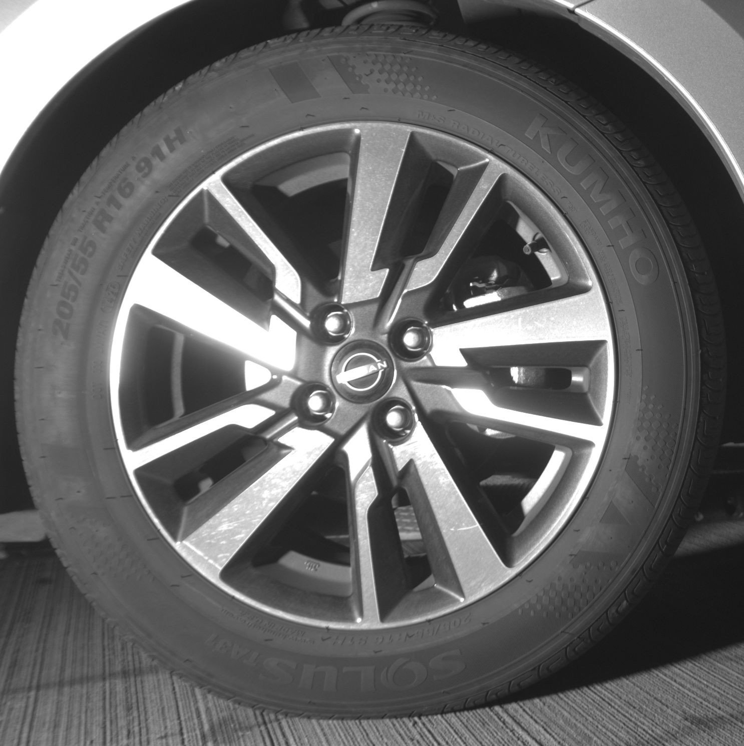 Used 2025 Nissan Versa SV image 13