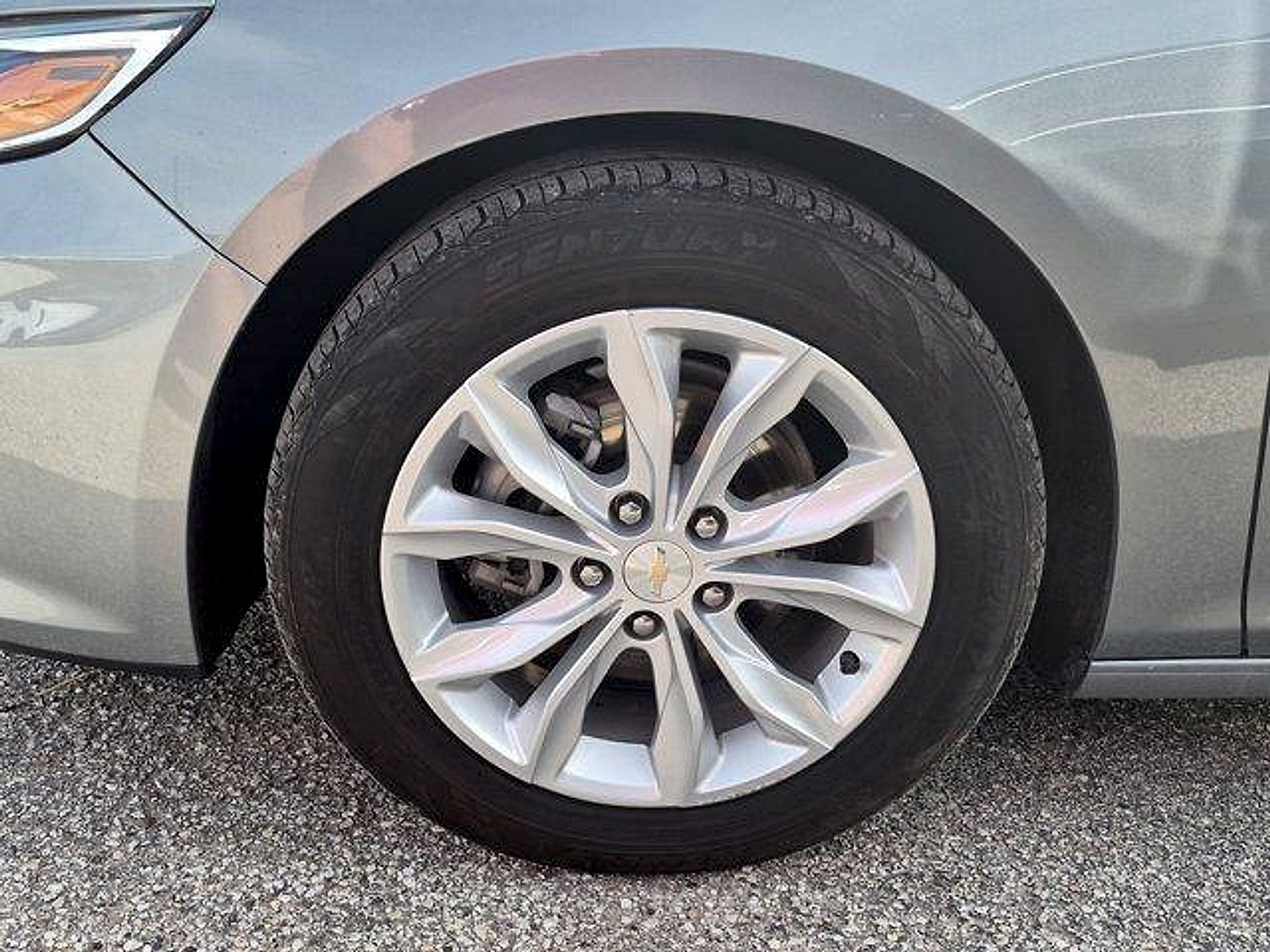 Used 2024 Chevrolet Malibu LT FWD image 33