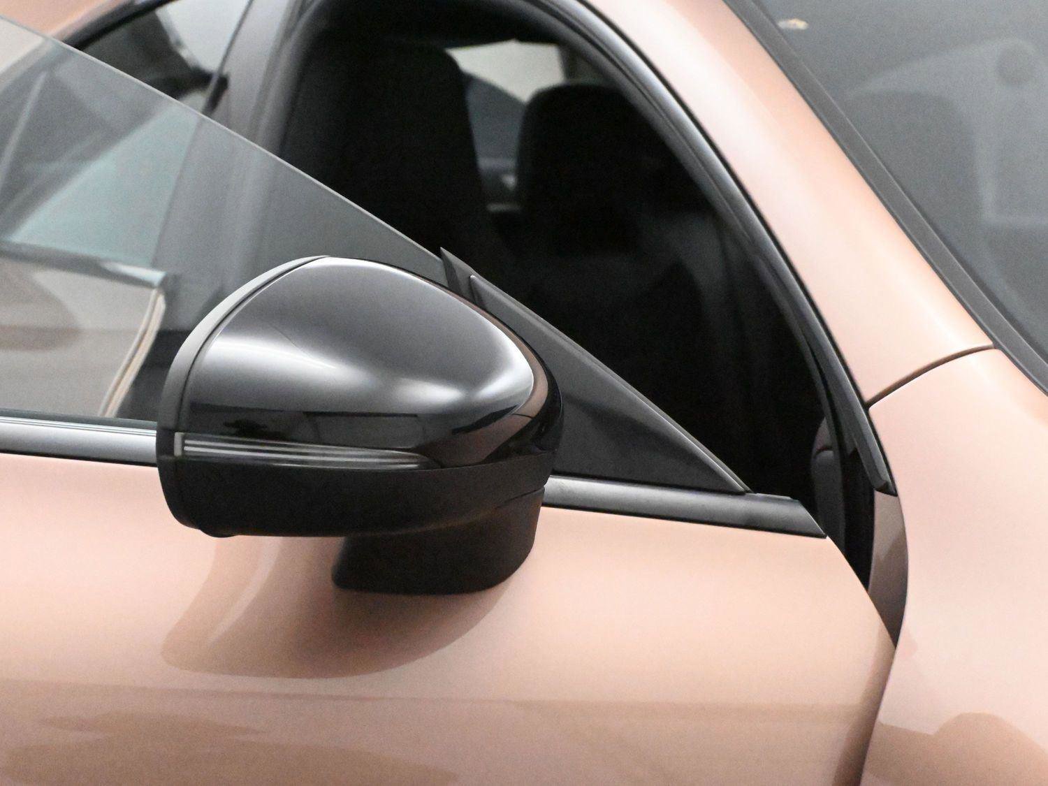 Used 2022 Mercedes-Benz CLA 250 4MATIC image 20