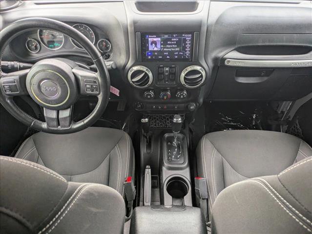 Used 2016 Jeep Wrangler Unlimited Sahara image 15