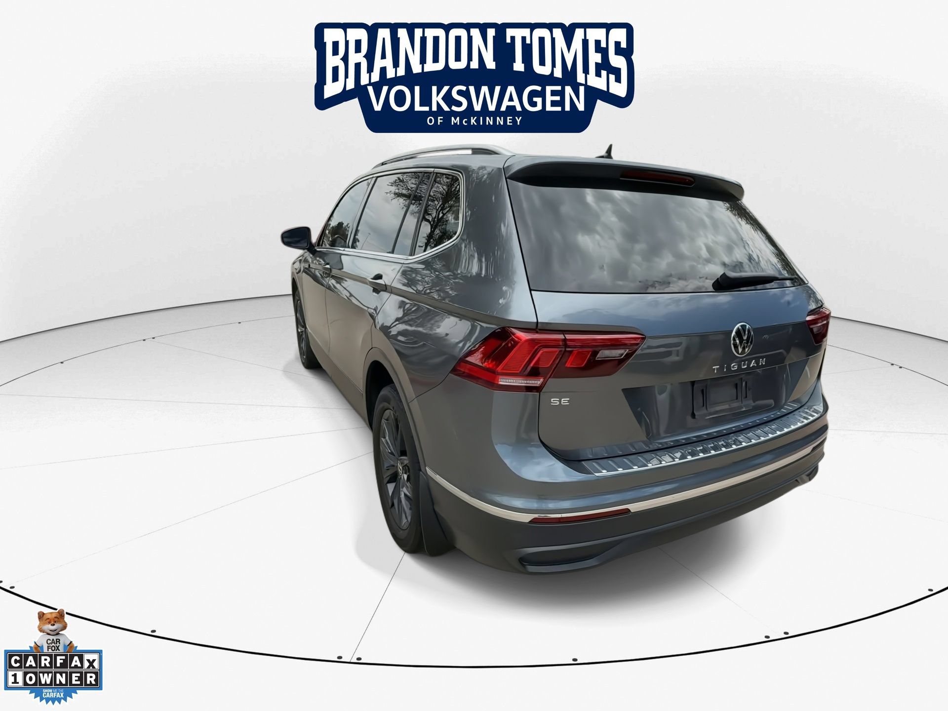 Used 2022 Volkswagen Tiguan SE FWD image 7