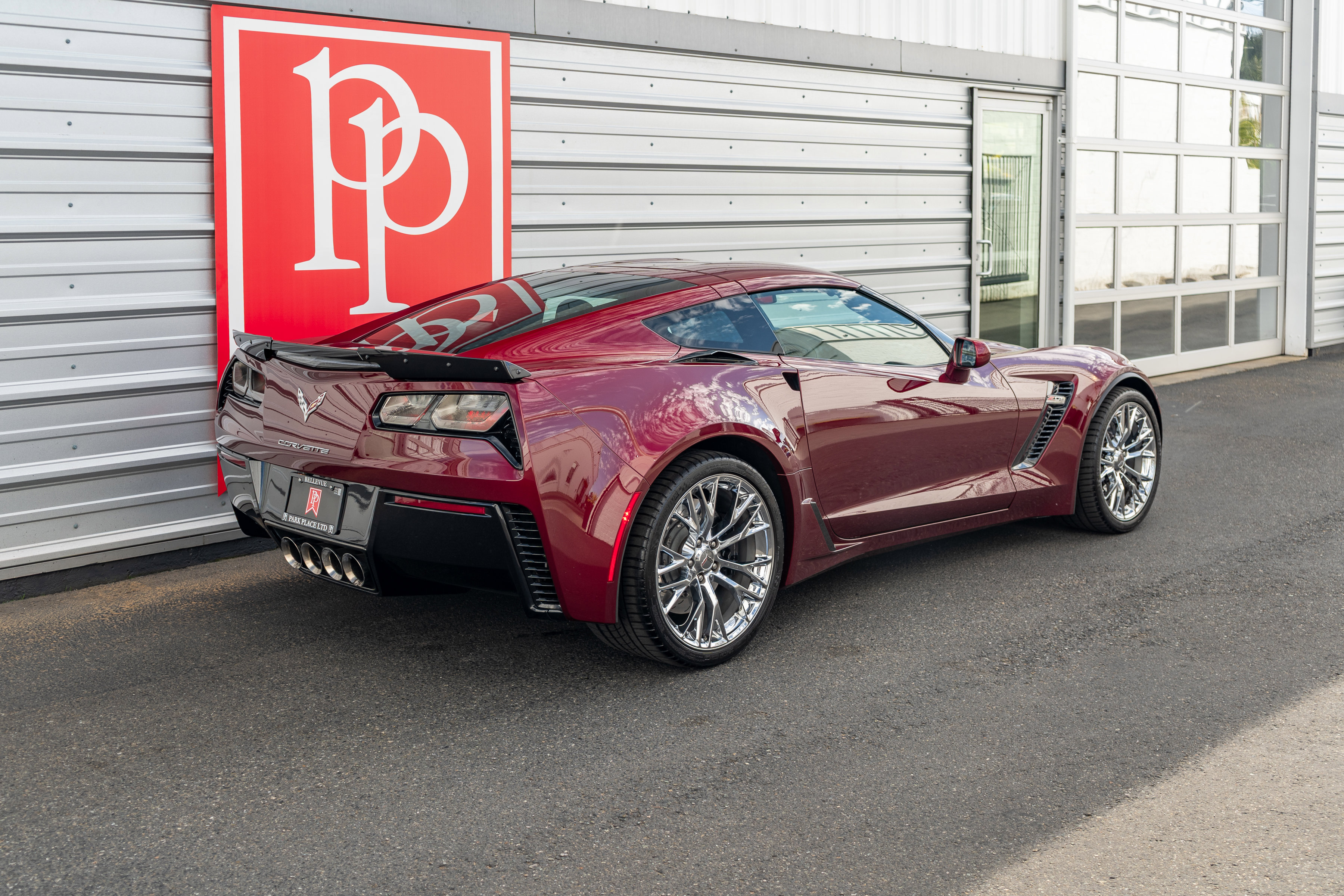 Used 2016 Chevrolet Corvette Z06 w/ 3LZ Preferred Equipment Group RWD image 40
