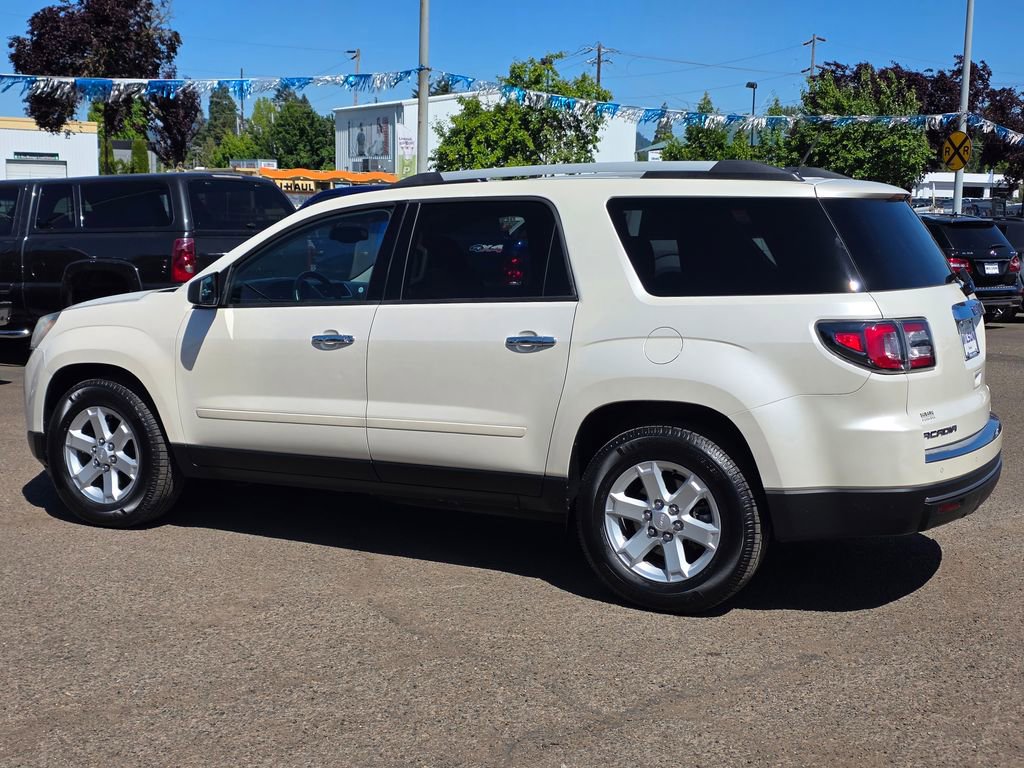 Used 2015 GMC Acadia SLE FWD image 2