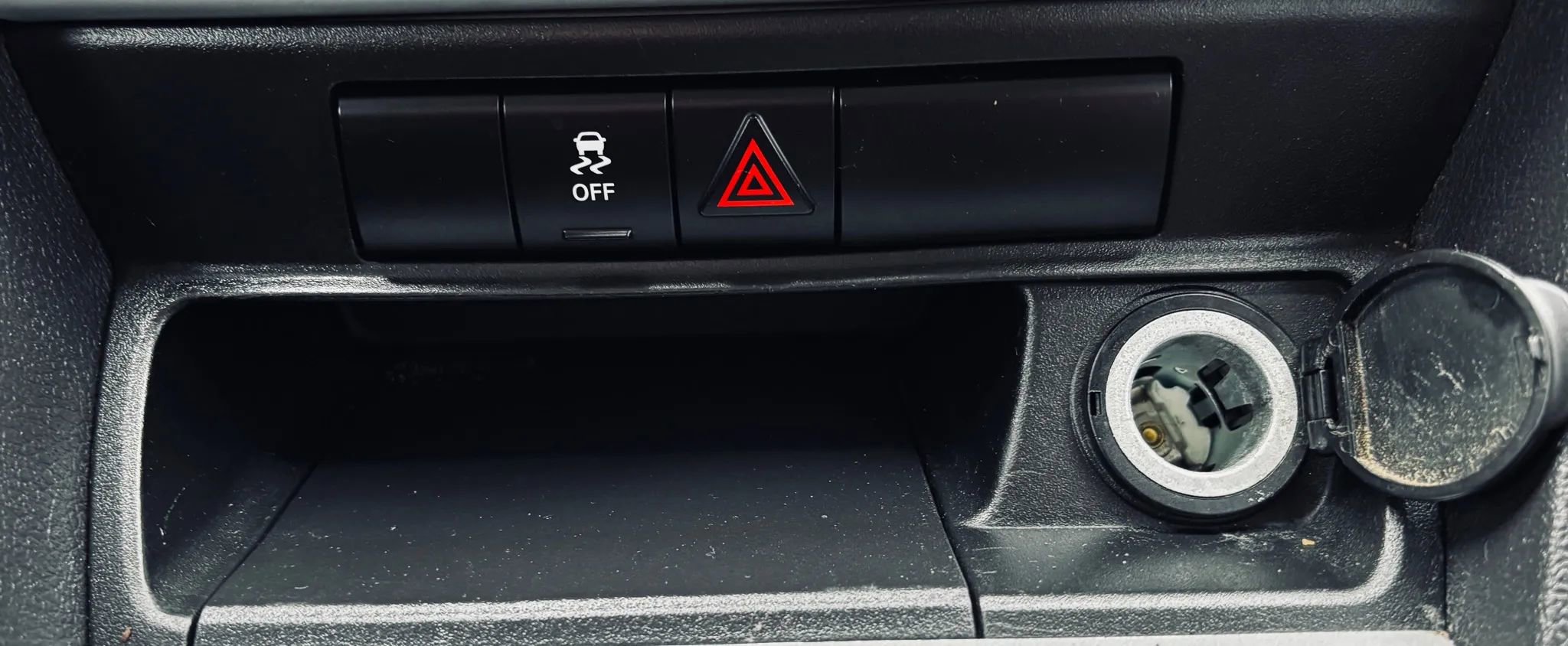 Used 2012 Dodge Caliber SXT image 12