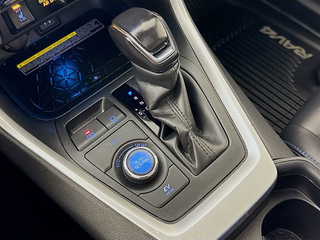 Used 2019 Toyota RAV4 XSE image 21