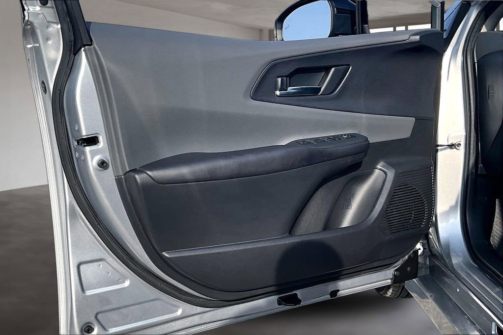 Used 2023 Toyota Prius XLE image 20