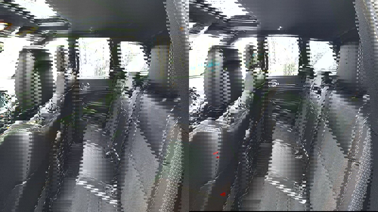 Certified 2022 Jeep Grand Cherokee Laredo X image 24