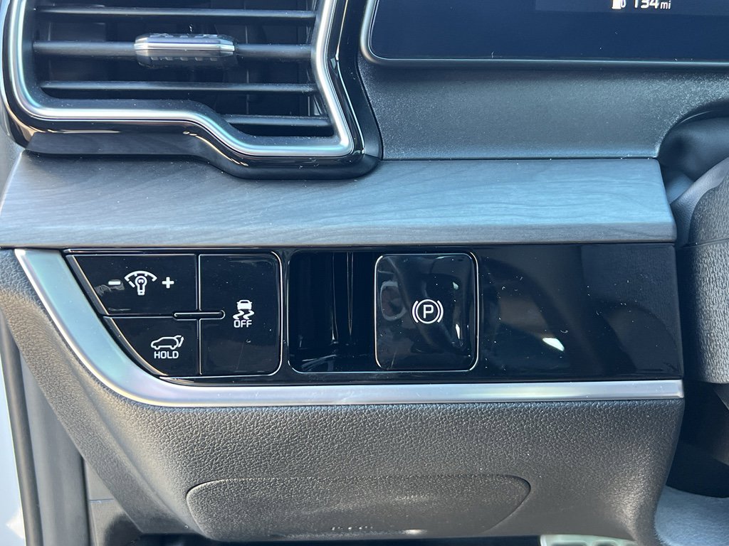 Used 2024 Kia Sportage X-Pro image 15