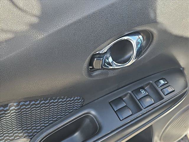 Used 2019 Nissan Versa Note SV FWD image 11