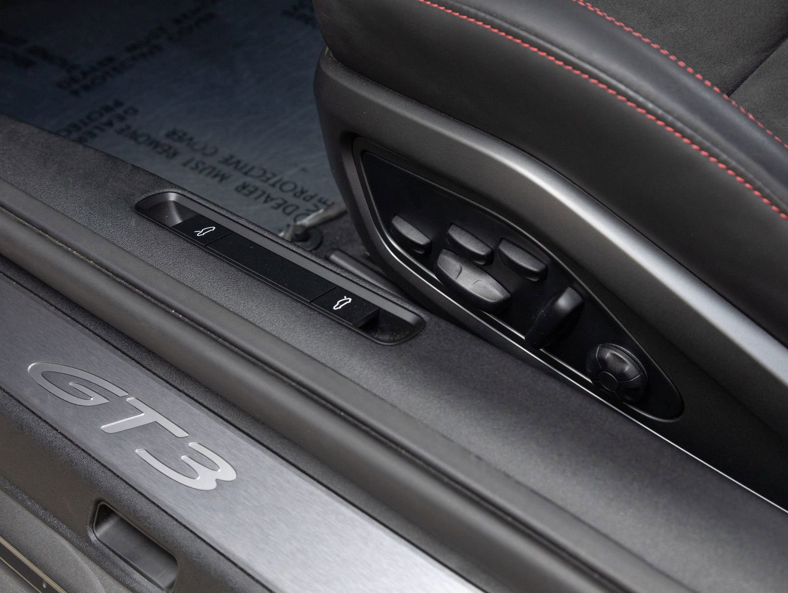 Certified 2022 Porsche 911 GT3 RWD image 22