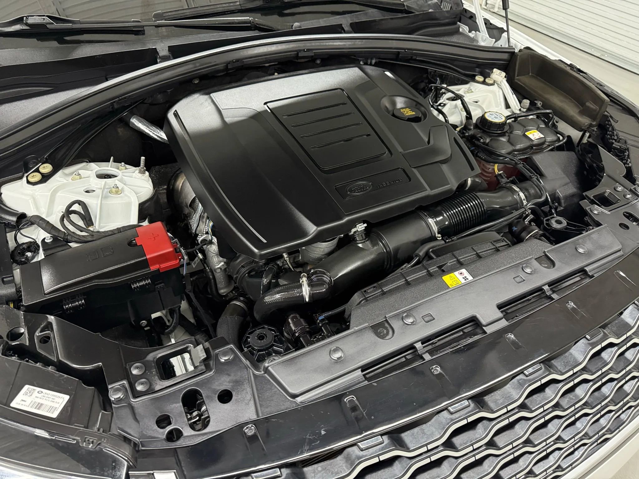 Used 2020 Land Rover Range Rover Velar S image 50