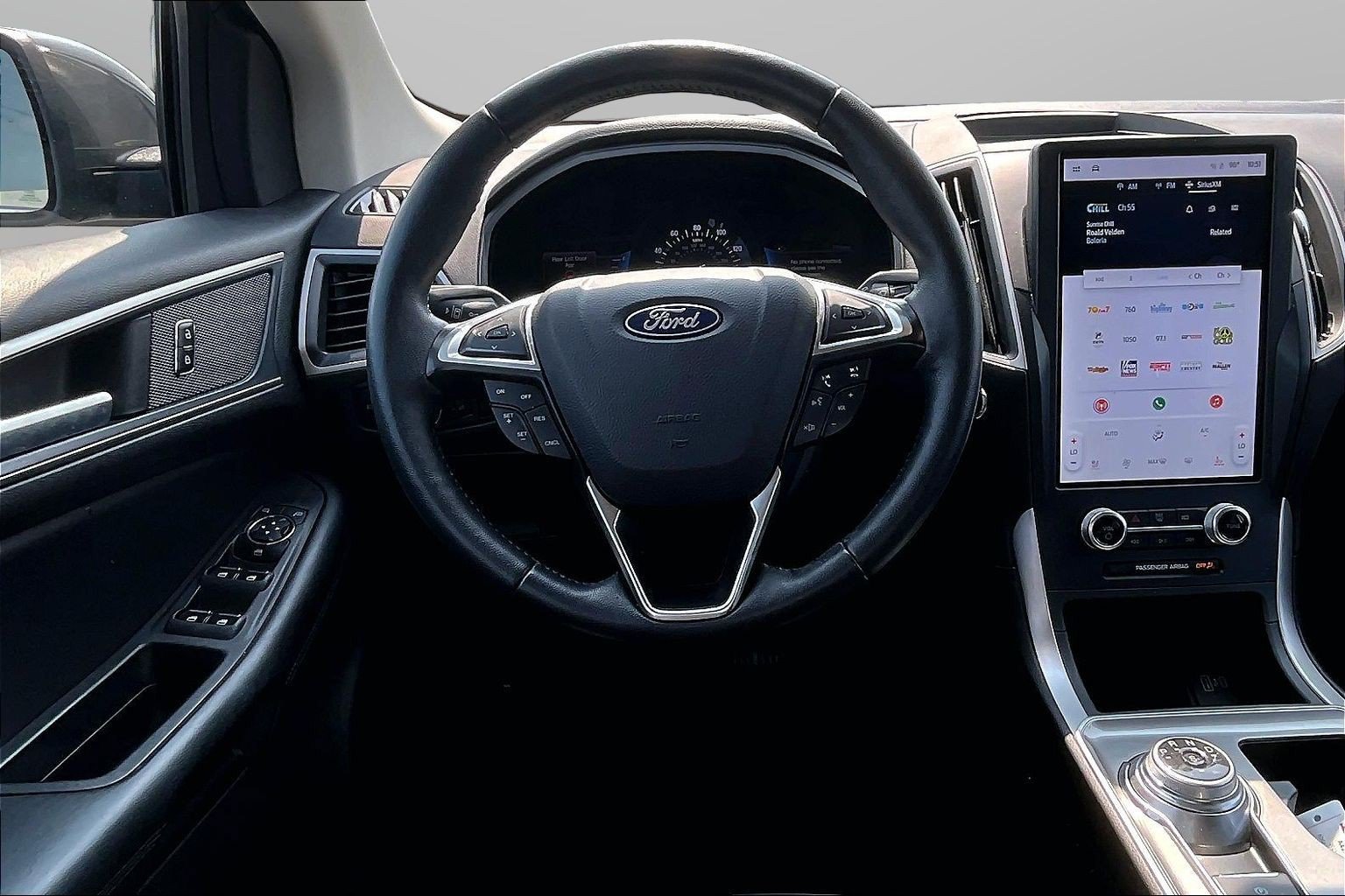 Used 2023 Ford Edge SEL w/ Convenience Package AWD/4WD image 5