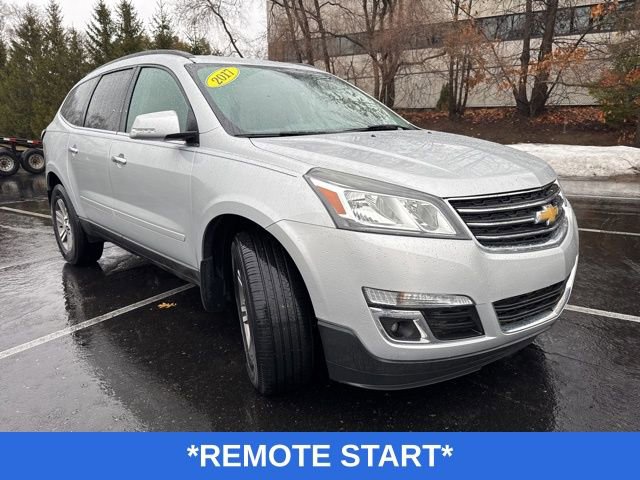 Used 2017 Chevrolet Traverse LT image 2
