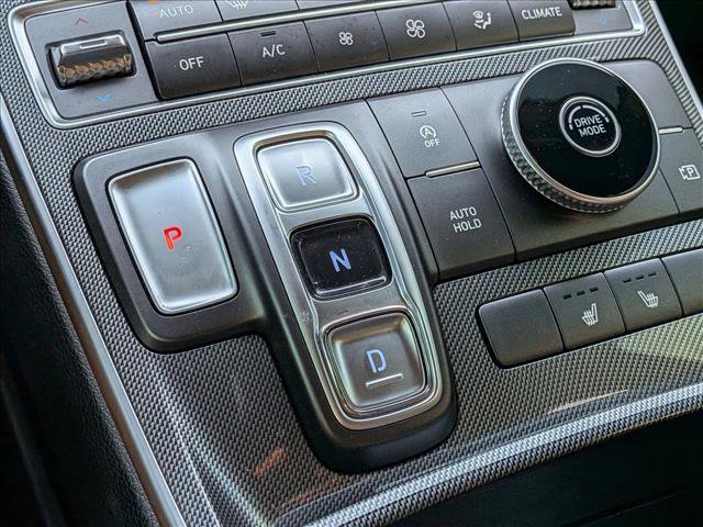 Used 2023 Hyundai Santa Fe SEL image 11