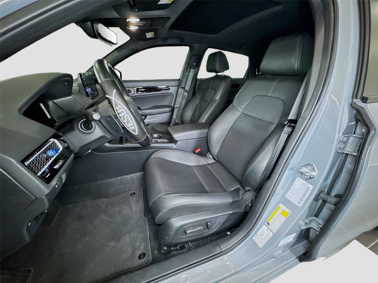 Used 2025 Honda Civic Sport Touring image 10